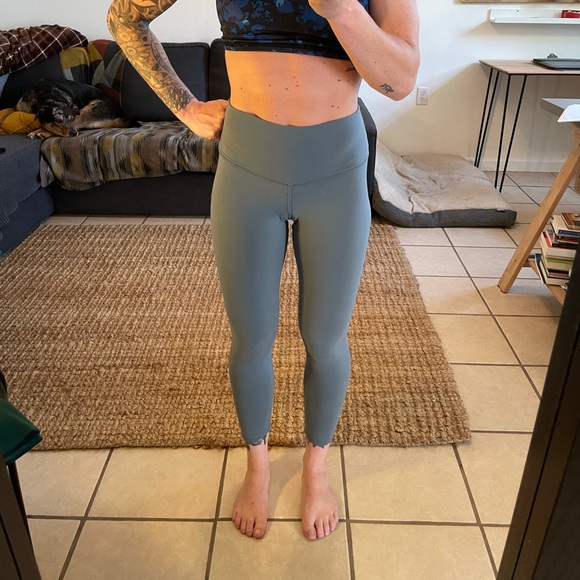 Alo leggings - Picture 4 of 4